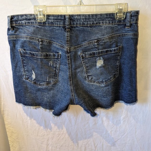 Cute Women's Cutoff Ripped Jean Shorts - Picture 2 of 4